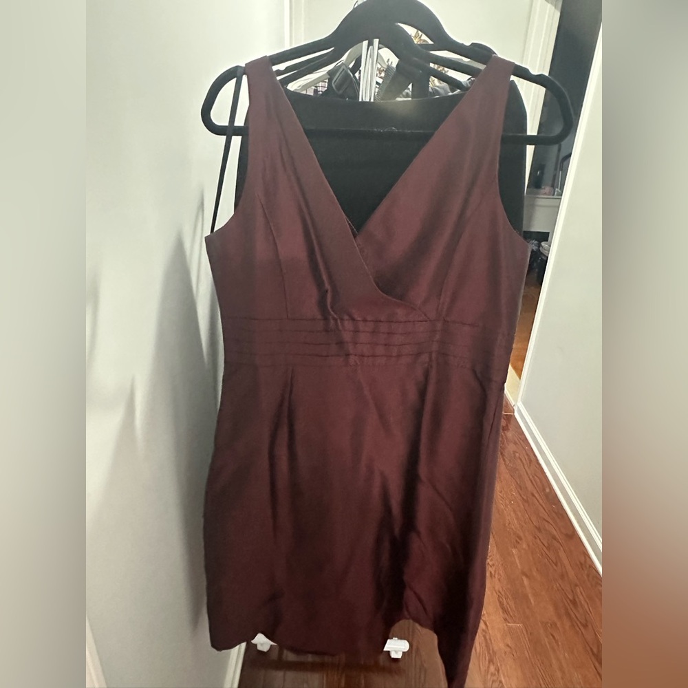 Ann Taylor petite size 14 P beautiful cocktail dress maroon worn once
